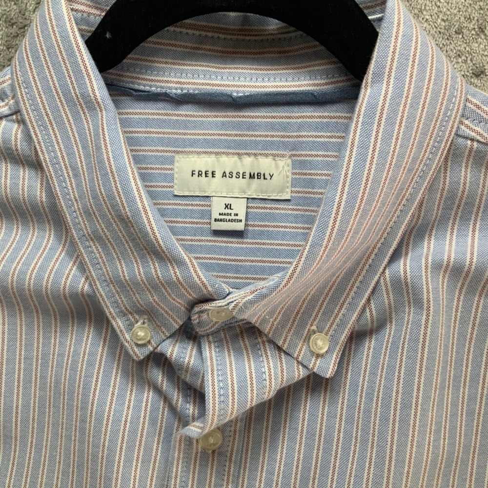 Free Assembly Mens XL Blue GoldStriped Oxford Shirt Long Sleeve Stretch